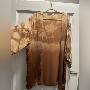 ARAE handmade and hand dyed Shibori Tie-Dye Kimono - Golden and 100% Silk